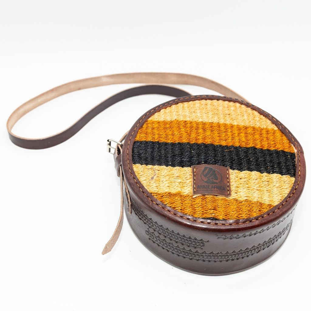 Handwoven Boho Sisal Sling Bag with Leather Trim – Round Crossbody