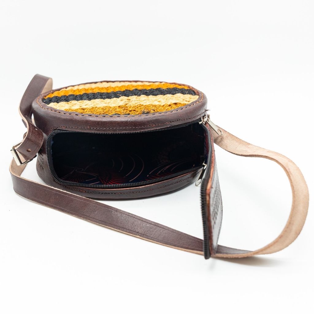 Handwoven Boho Sisal Sling Bag with Leather Trim – Round Crossbody