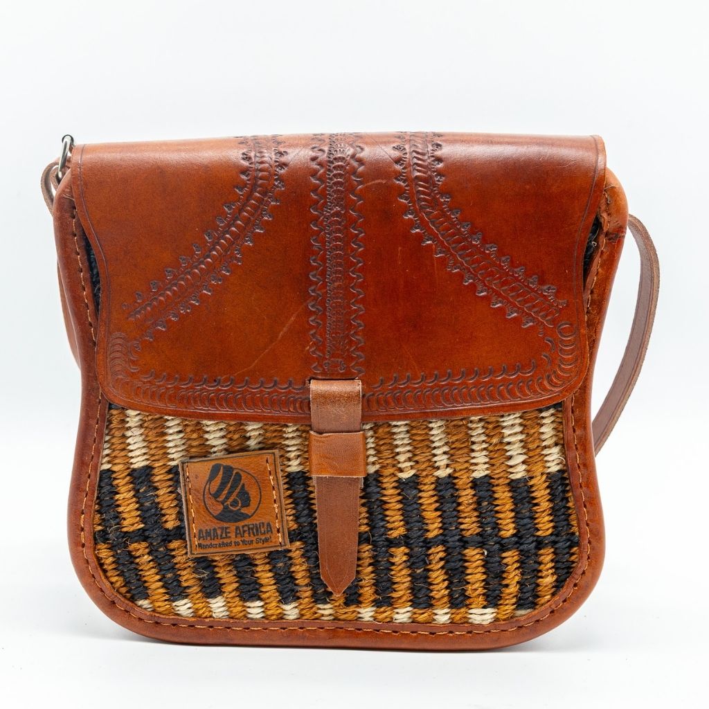Nane Sling Bag – Handwoven Sisal & Leather Crossbody (Artisan-Made in Kenya)
